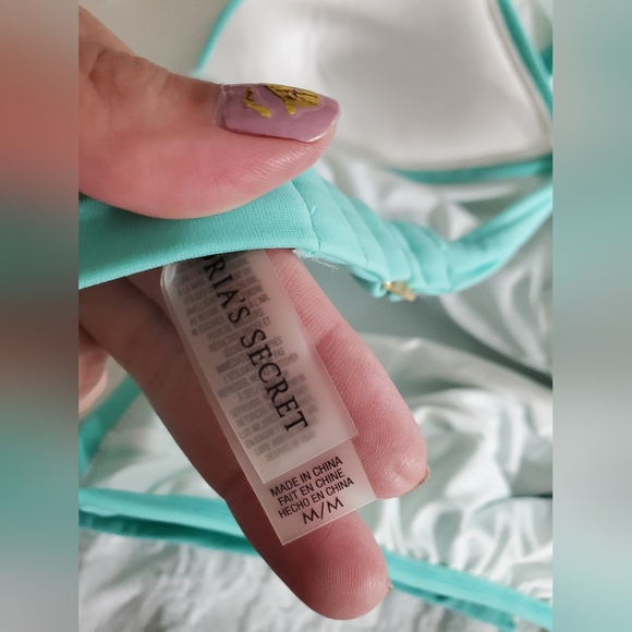 VS one piece - Picture 3 of 3